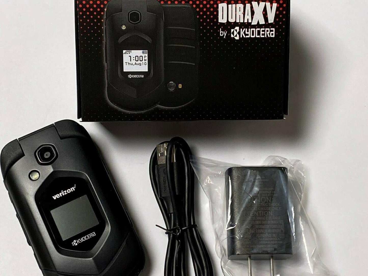 Kyocera DuraXV LTE E4610 rugged flip phone with accessories
