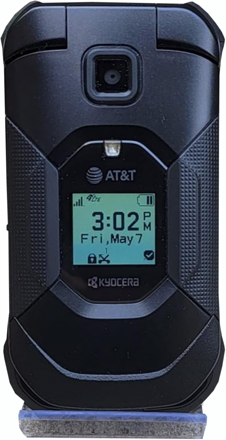 Kyocera DuraXE Epic E4830 rugged flip phone front view